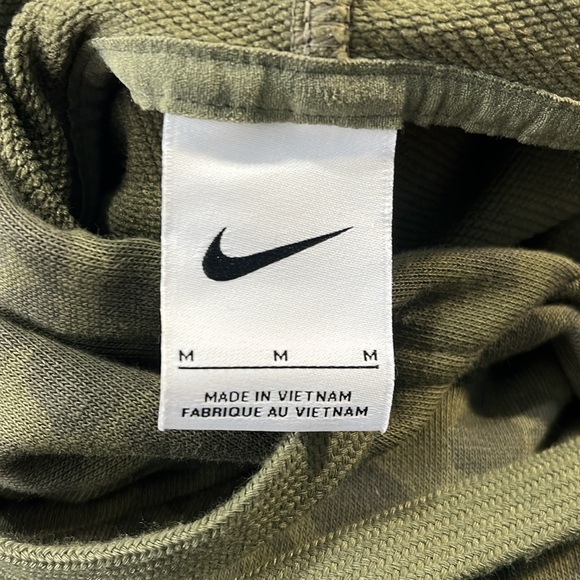 NIKE Cropped Hoodie Sweatshirt Green Cheetah Print-Medium - Picture 4 of 4